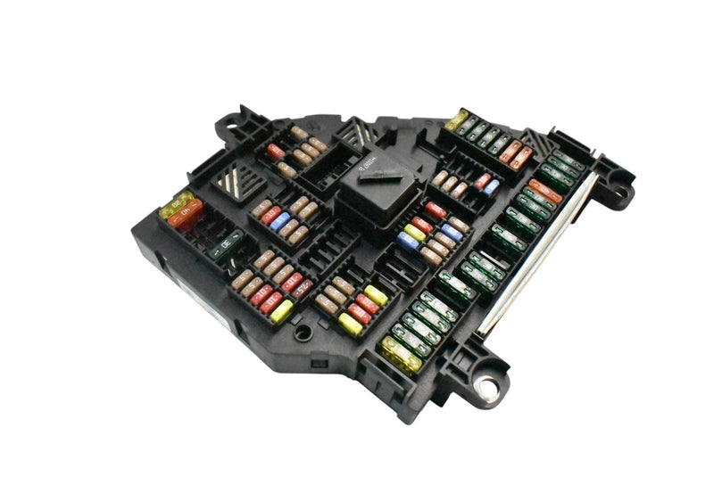 Load image into Gallery viewer, 10-15 BMW 528i 535i 550i 750i Rear Trunk Power Distribution Fuse 61149252813 Oem
