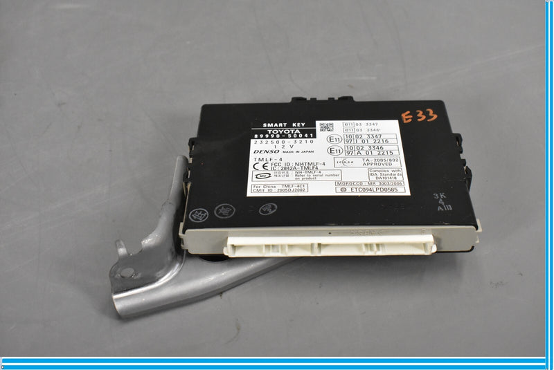 Load image into Gallery viewer, 07-09 Lexus LS460 Smart Key Keyless Entry Control Module Unit ECU Oem
