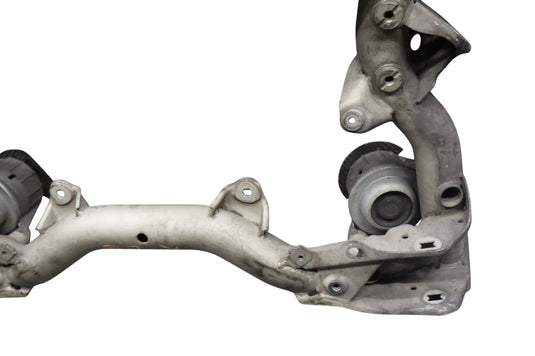 08-17 Mercedes W207 E350 C250 Front Sub Frame Subframe Engine Crossmember Oem