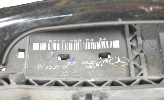 10-13 Mercedes W212 E350 E250 E550 Rear Right Side Exterior Door Handle Oem