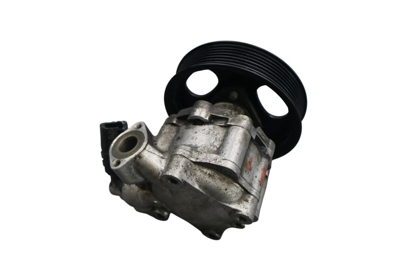 Load image into Gallery viewer, 11-18 Porsche Cayenne 958 Engine Power Steering Pump W/ Pulley 7P0422154A Oem
