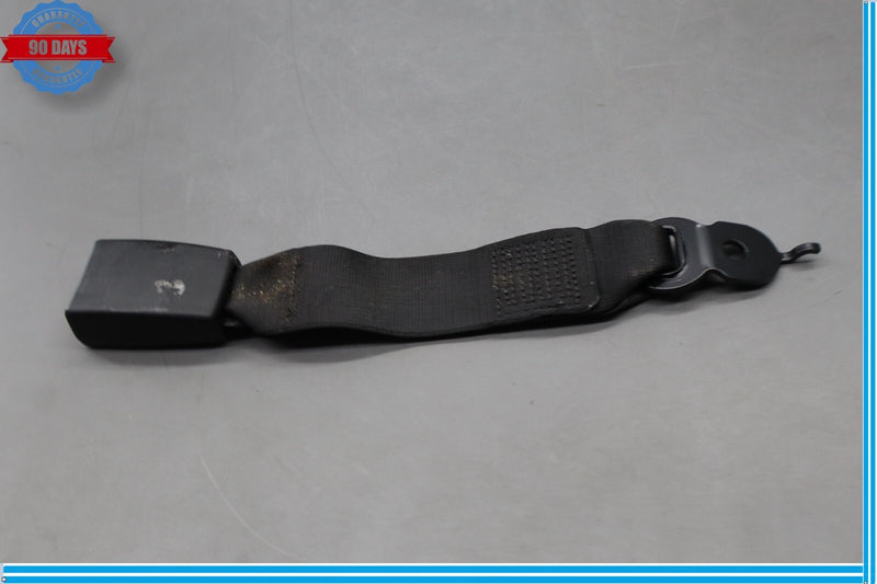 Load image into Gallery viewer, 09-15 BMW 750i 750Li F01 F02 Rear Center Seatbelt Buckle Latch Receiver Oem
