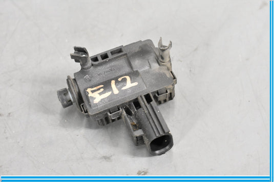 10-18 Jaguar XJ XJL Fuel Door Lid Lock Latch Actuator Motor Oem