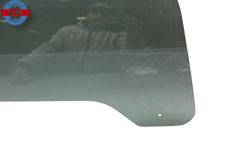 Load image into Gallery viewer, 02-05 Ford Thunderbird Front Right Passenger Door Window Glass 1W6Z7621410AA Oem

