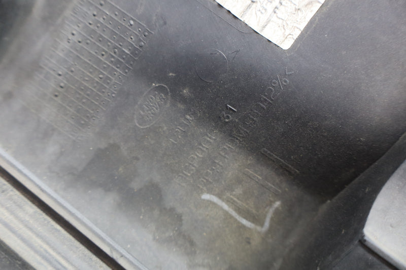 Load image into Gallery viewer, 10-13 Land Range Rover Sport Rear Left Driver Side Door Lower Molding Trim Oem
