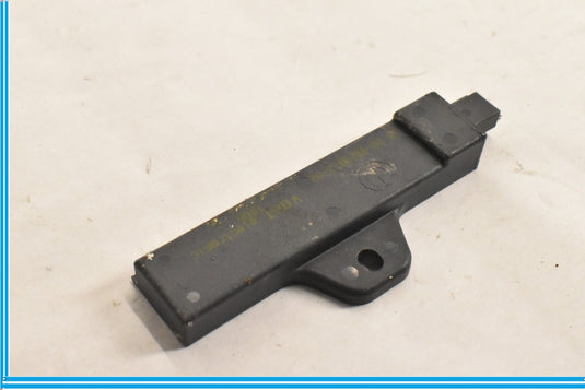 2011-2016 BMW 750I - Keyless Entry Antenna