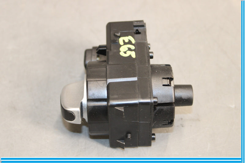 Load image into Gallery viewer, 03-12 Mercedes SL500 SL550 R230 Headlight Lamp Control Switch 2305450104 Oem
