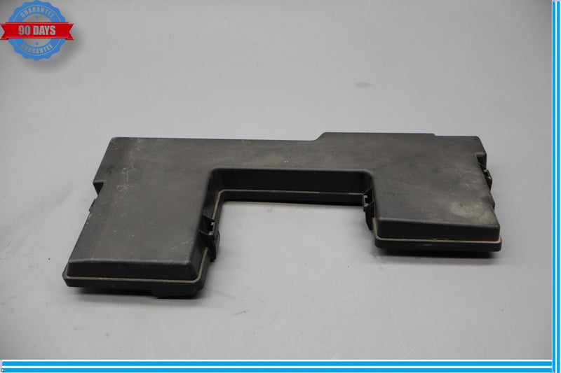 Load image into Gallery viewer, 09-11 Jaguar X250 XF XFR Engine Motor Fuse Relay Junction Box Cover Oem
