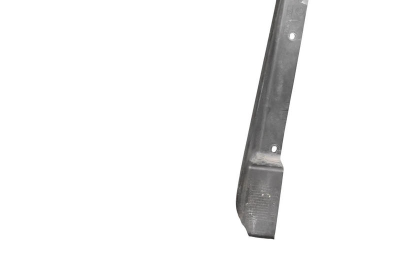 Load image into Gallery viewer, 04-08 Maserati Quattroporte M139 4.2L Front Radiator Air Duckt Shroud Cover Oem
