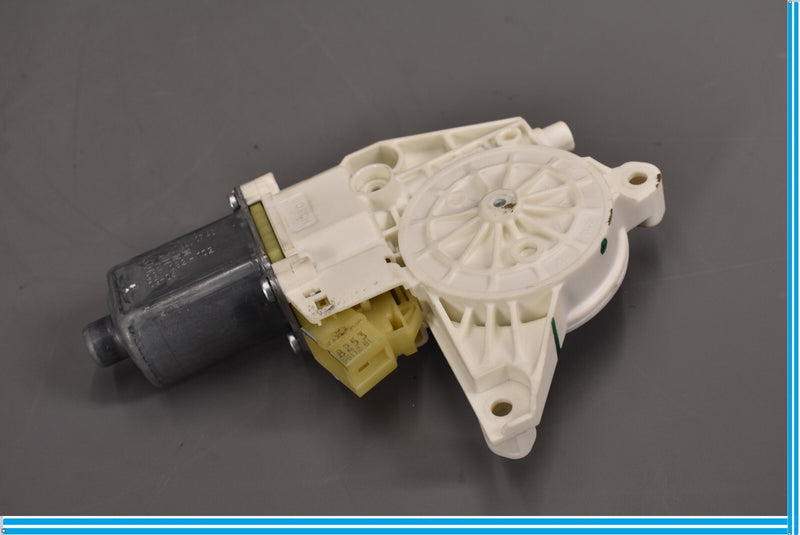 Load image into Gallery viewer, 06-12 Mercedes W164 GL550 Front Left Driver Side Window Regulator Motor Oem
