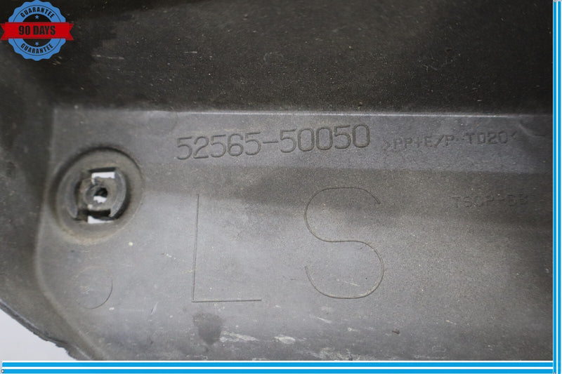 Load image into Gallery viewer, 07-09 Lexus LS460 Rear Right Lower Bumper Retainer Bracket 52565-50050 Oem
