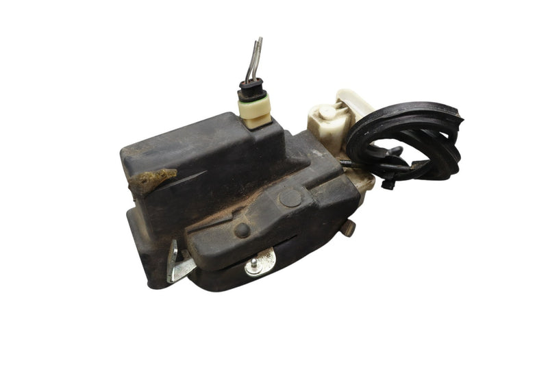 Load image into Gallery viewer, 03-13 Maserati Quattroporte M139 Rear Right Side Door Lock Latch Actuator Oem
