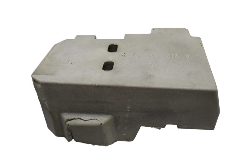 Load image into Gallery viewer, 12-18 Mercedes CLS550 CLS63 Front Dynamic Seat Vacuum Air Pump W/Cover OEM
