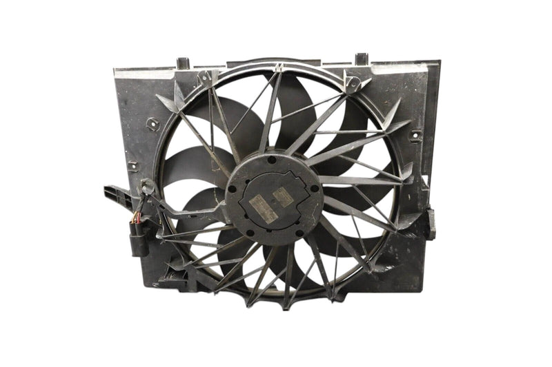 Load image into Gallery viewer, 04-05 BMW 645Ci E63 Engine Radiator Condenser Cooling Fan Assy 17427514314 Oem
