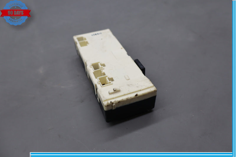 Load image into Gallery viewer, 07-14 Mercedes W221 S400 S550 Trunk Release Remote Open Close Module Oem
