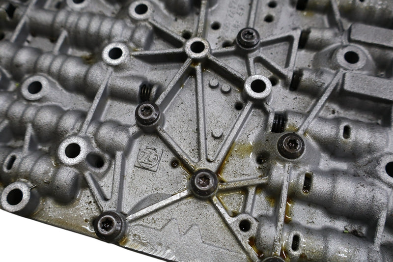 Load image into Gallery viewer, 14-24 Maserati Quattroporte M156 Ghibli Transmission Valve Body Mechatronic Oem
