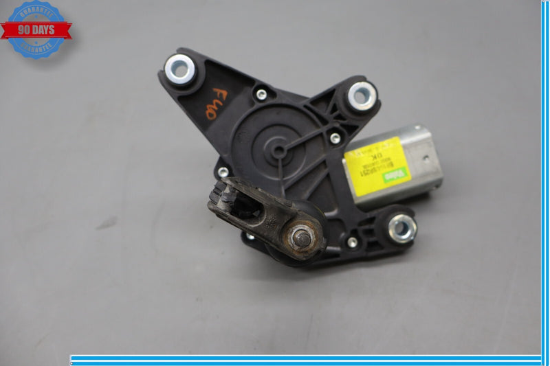 Load image into Gallery viewer, 06-11 Mercedes W164 ML320 Rear Glass Windshield Wiper Motor Oem

