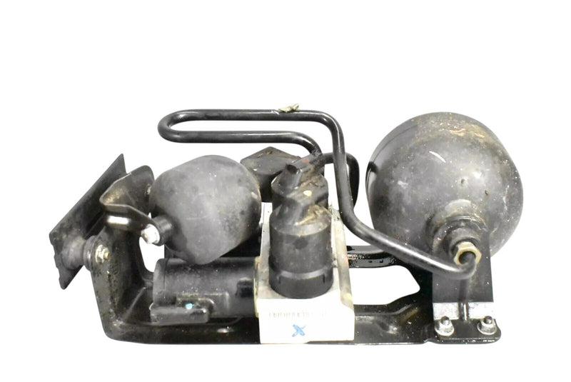 Load image into Gallery viewer, 00-06 Mercedes S500 W220 Front ABC Hydraulic Valve Suspension Block Pump Oem

