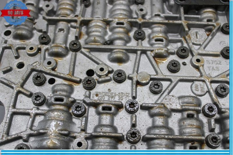 Load image into Gallery viewer, Mercedes C280 SL500 CL550 7G Tronic Speed Transmission Valve Body Assembly Oem
