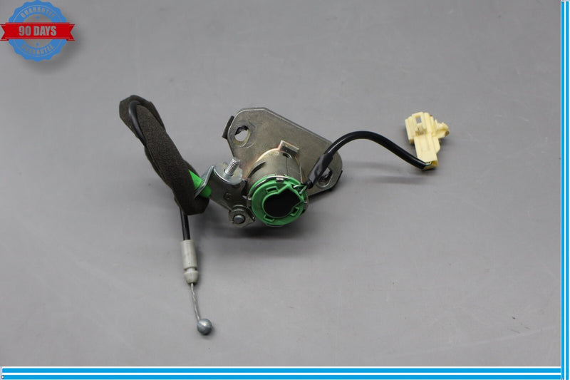 Load image into Gallery viewer, 07-09 Lexus LS460 LS460L Rear Trunk Deck Lid Key Lock Cylinder Oem
