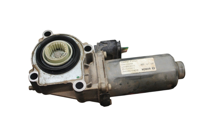 Load image into Gallery viewer, 12-18 Infiniti QX56 QX80 Transfer Case Shift Motor 290101LA0A Oem
