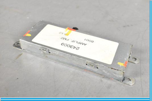 09-13 Maserati Quattroporte M139 Rear Left Antenna AM/FM Amplifier Module Oem