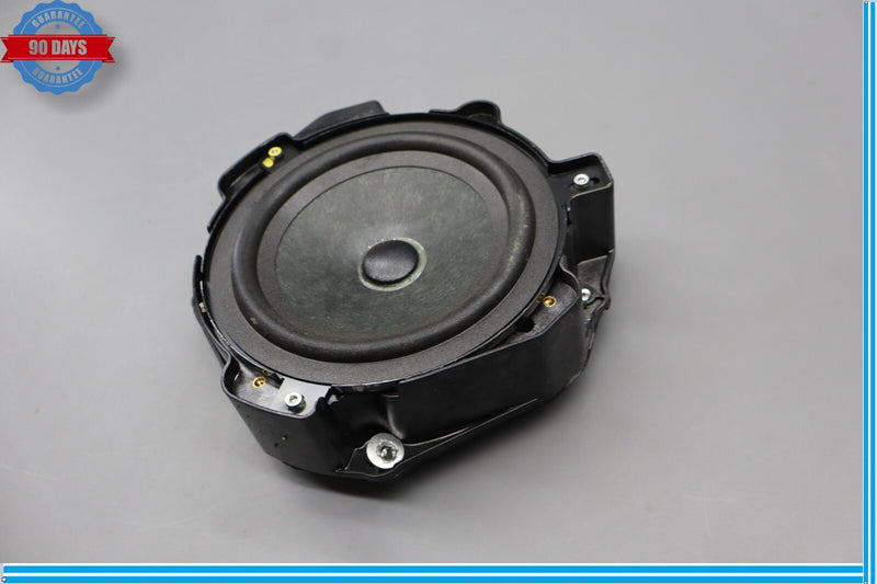 Load image into Gallery viewer, 14-17 Maserati Ghibli Quattroporte Front or Rear Side Door Audio Speaker Oem
