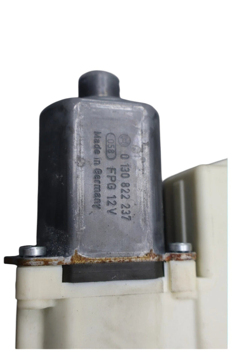 Load image into Gallery viewer, 07-18 Bentley Continental GTC Front Right Side Door Window Regulator Motor Oem
