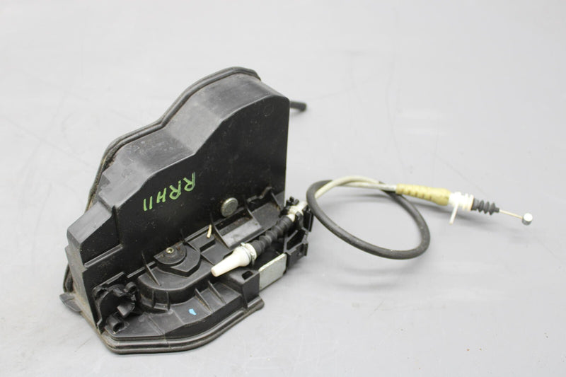 Load image into Gallery viewer, 11-16 BMW 528i 535i 550i xDrive Rear Right Side Door Lock Latch Assembly Oem
