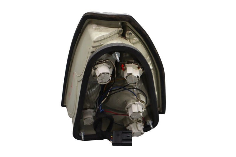 Load image into Gallery viewer, 03-08 Maserati Quattroporte M139 Rear Left Driver Side Tail Light Lamp Oem
