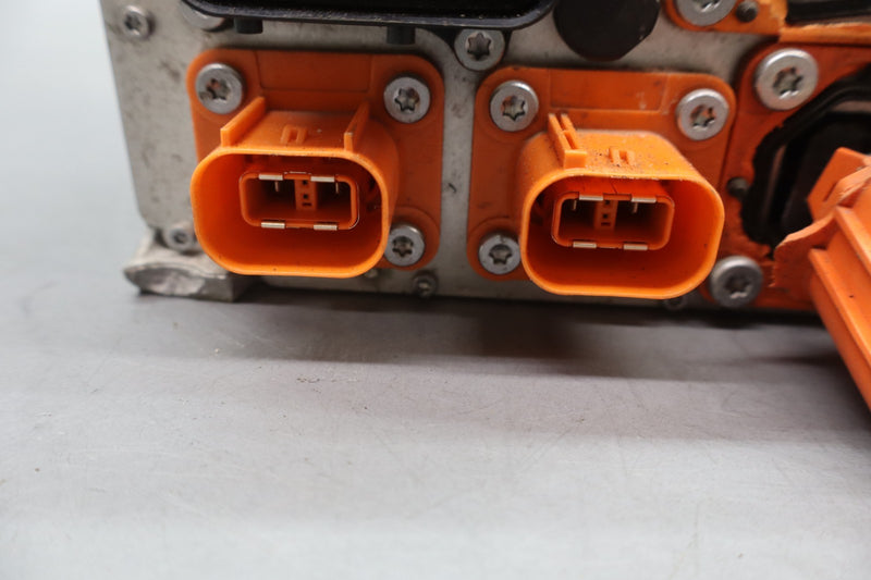 Load image into Gallery viewer, 15-19 Volkswagen E-Golf 5Q Electric High Voltage Battery Charger Unit Oem
