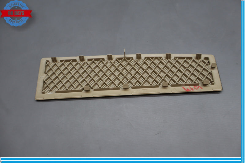 Load image into Gallery viewer, 13-16 Mercedes GL450 X166 Left Side Trunk Quarter Panel Upper Vent Grill Oem
