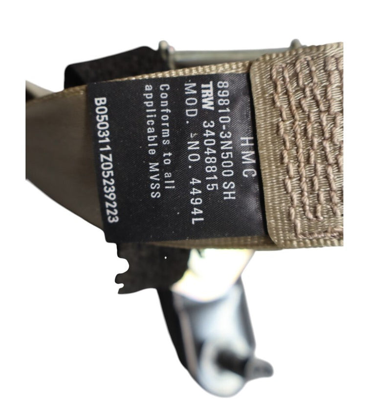 Load image into Gallery viewer, 11-16 Hyundai Equus Rear Left Side Seat Belt Retractor 89810-3N500 Oem

