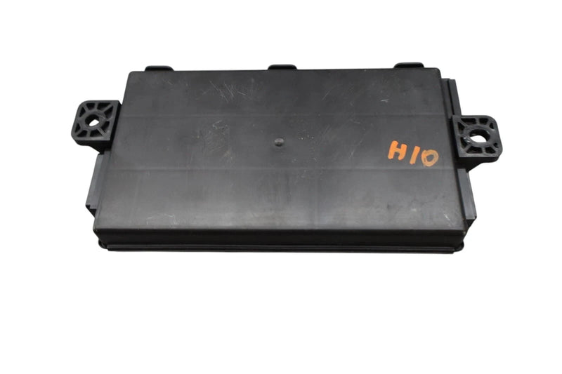 Load image into Gallery viewer, 14-17 Maserati Ghibli RFHUB Theft Passive Entry Control Module 68185802AC Oem
