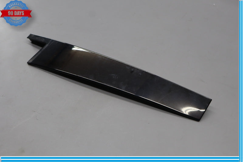 Load image into Gallery viewer, 08-14 Mercedes C250 C300 C350 Rear Right Passenger Side Door Shell Trim Oem
