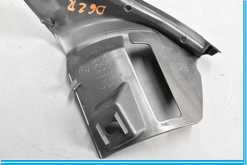 Load image into Gallery viewer, 12-18 BMW 320i 328i 428i F30 Rear Right Seatbelt Seat Belt Guide Trim Cover Oem
