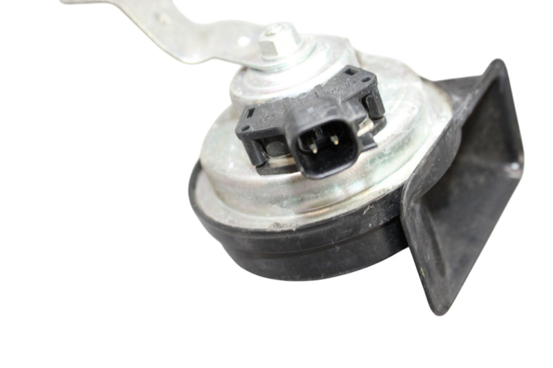 Load image into Gallery viewer, 14-17 Maserati Ghibli Front Left Driver Side High Note Tone Horn Signal Oem
