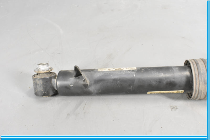 Load image into Gallery viewer, 07-13 BMW X5 E70 Rear Right Passenger Side Shock Absorber 3352678192501 Owm
