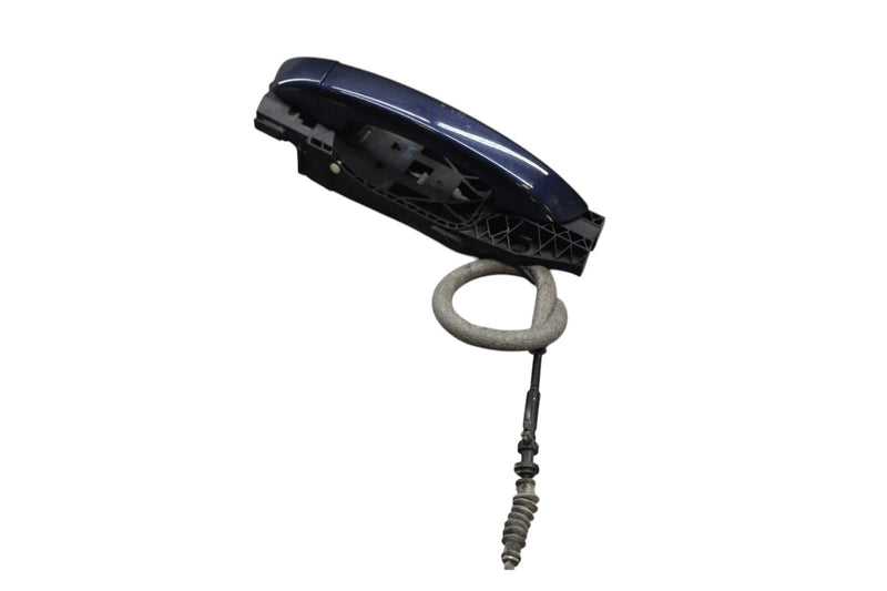 Load image into Gallery viewer, 11-17 Volkswagen VW Touareg Front Right Side Exterior Door Handle 7P6837206 Oem
