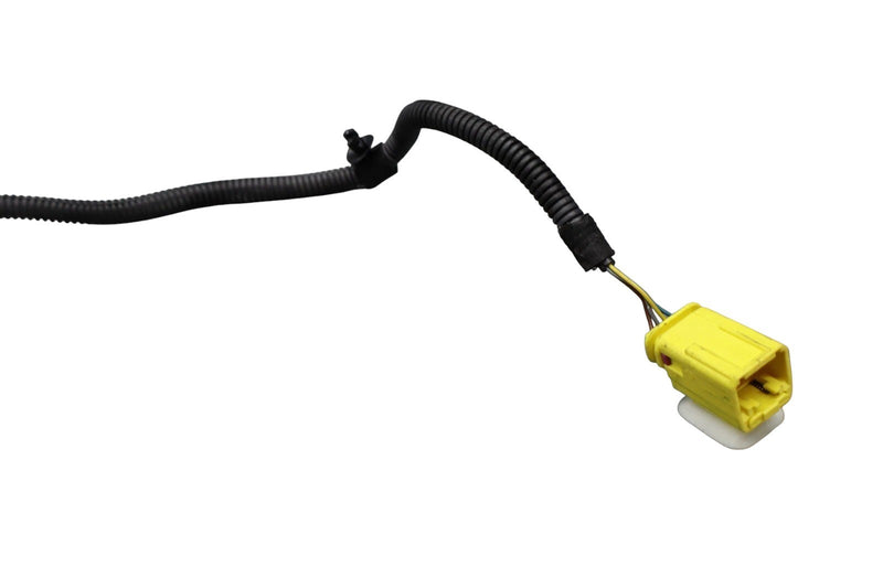 Load image into Gallery viewer, 06-13 Bentley Continental Flying Spur Front Right Seat Belt Seatbelt Buckle Oem
