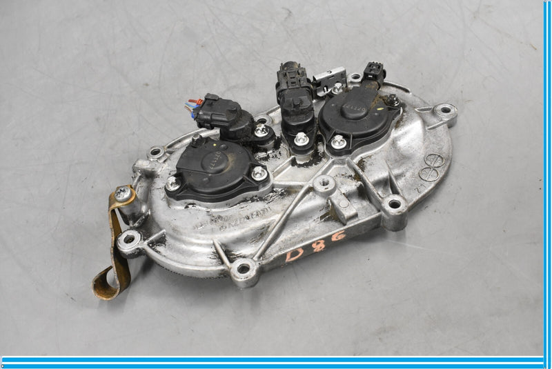 Load image into Gallery viewer, 06-10 Mercedes C350 W204 Front Left Side Engine Timing Chain Cover Plate Oem
