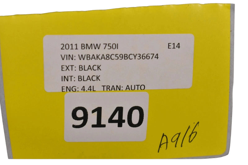 Load image into Gallery viewer, 09-15 BMW 750i 750Li XDrive Front Right Side Exterior Door Handle W/ Bracket Oem
