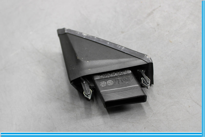 Load image into Gallery viewer, 14-20 Maserati Ghibli S Front Left Door Corner Cover Trim Vent Duct Oem
