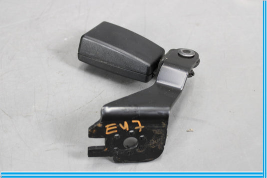 11-18 Audi A8 Rear Seat Belt Single Buckle Receiver Oem
