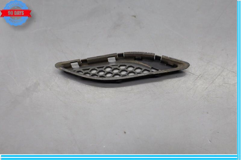 Load image into Gallery viewer, 14-17 Maserati Ghibli Front Fender Grille Grill Vent Trim 670025655 Oem
