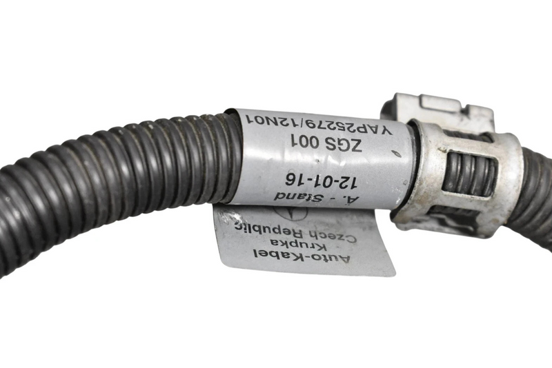 Load image into Gallery viewer, 14-18 Mercedes W117 CLA250 Engine Starter Motor A6459060800 Oem
