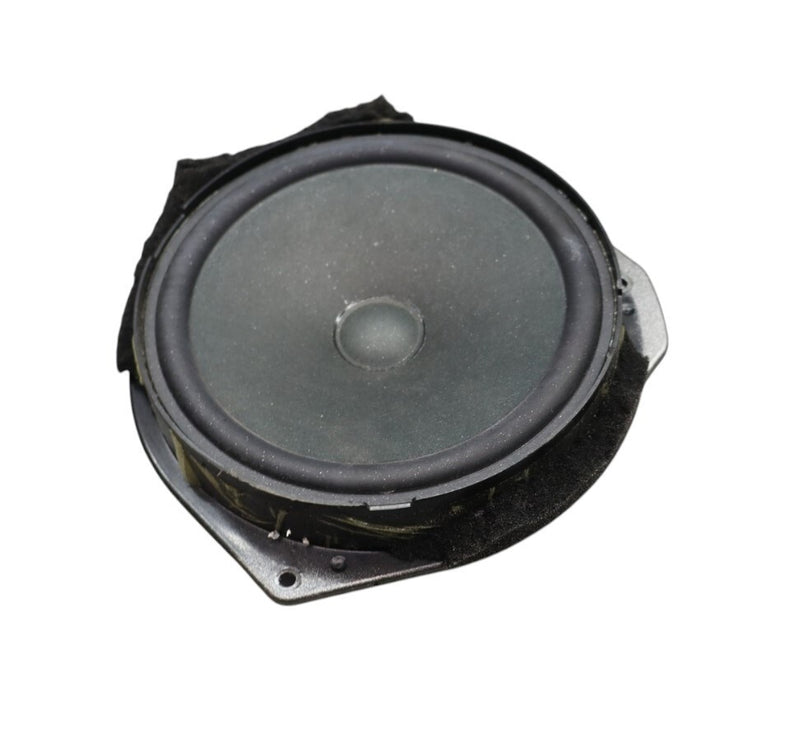 Load image into Gallery viewer, 06-15 Mercedes W204 C250 C350 Front Left Driver Side Door Audio Speaker Oem
