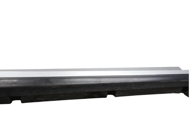 Load image into Gallery viewer, 14-20 Maserati Ghibli M157 Right Side Skirt Rocker Panel Molding 06700288400 OEM
