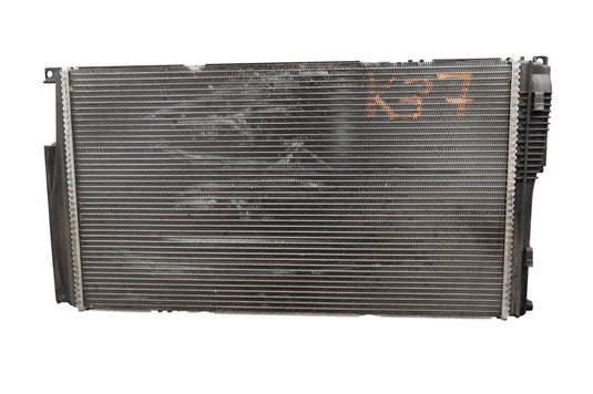14-21 BMW i3 i3s I01 REX Front Engine Water Cooling Radiator 17117600520 Oem