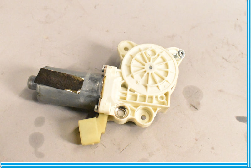 Load image into Gallery viewer, 06-11 Mercedes CLS550 CLS55 AMG W219 Rear Right Door Window Regulator Oem
